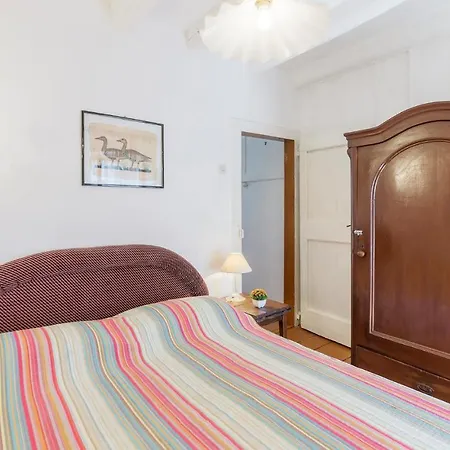 1 Bedroom Stunning In Holiday home